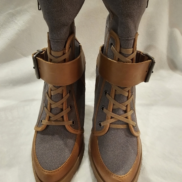NWT and Box Boots - Picture 5 of 13